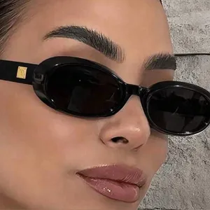 New Blsck Women’s FashionSunglasses thumbnail 1