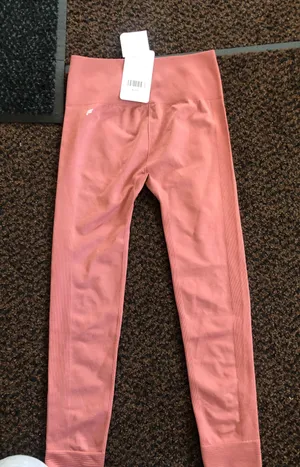 Fabletics High-Waisted Seamless Rib 7/8 Leggings thumbnail 5