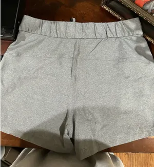 Lululemon Shorts thumbnail 5