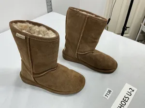 Womans Bearpaws Suede Lined Midcalf Pullon Boots Size 6 Chestnut thumbnail 1