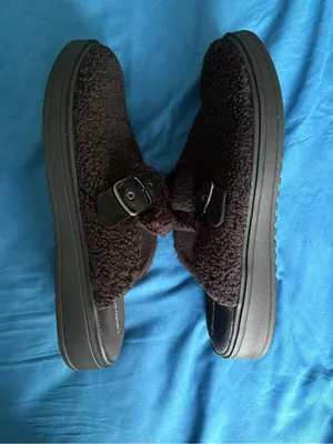 Life Stride BZEES Vibe Cozy Black Faux Fur Clogs Size 10M NWOT thumbnail 6