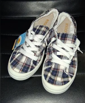 BENEKER Women's Slip-On Low Top Canvas Sneakers Size 10 thumbnail 1