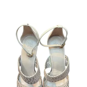 Tory Burch Shoes‎ Womens Size 8.5 Beige Leather Cutout Ankle Strap Sandals Heels thumbnail 4