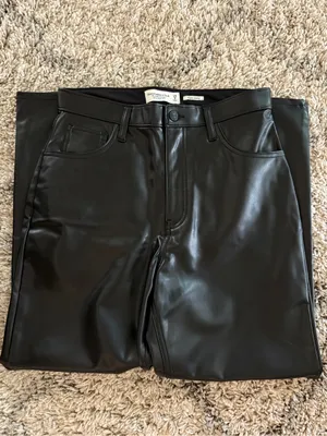 Abercrombie & Fitch Faux Leather High Rise Ankle Straight Pants thumbnail 5