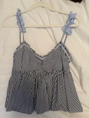 Zara top  thumbnail 2
