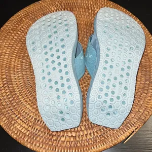 Deckers Lab Ko-Z Flip Flop Sandals Blue Camo 1131000 Womens‎ 6 Mens 5 thumbnail 4