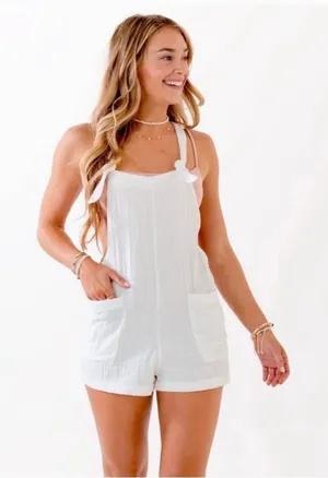 Lotus and Luna Overall Romper White Size L thumbnail 1