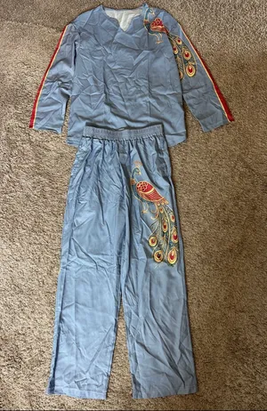 Light Blue Women’s Pajama Set with Peacock Detail / B52 thumbnail 1