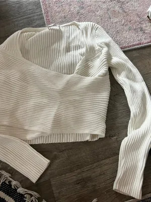 Abercrombie & Fitch Off-White Ribbed Wrap Crop Top thumbnail 4