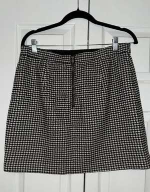 Hollister ultra high rise skirt thumbnail 3