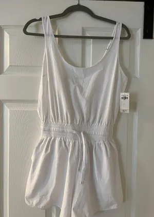 Abercrombie Traveler Romper thumbnail 4