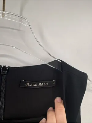 Black Halo black tiered mini dress size 4 thumbnail 2