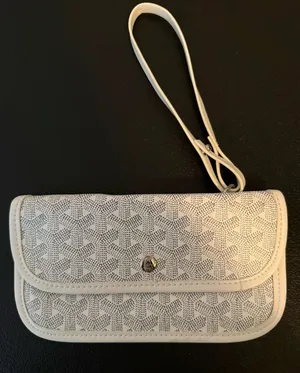 White Patterned Wristlet Clutch with Wrist‎ Strap thumbnail 1