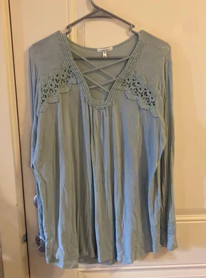 Maurice’s long sleeve criss/cross Shirt thumbnail 1