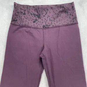 Lululemon‎ Leggings Purple Geometric Print Athletic Yoga Pants Womens Size 6 (S) thumbnail 2