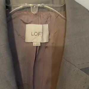 Loft Women's Button Front Blazer Jacket Charcoal Gray Size 6‎ thumbnail 3