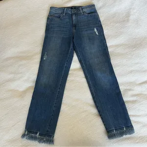Straight Leg Jeans thumbnail 2
