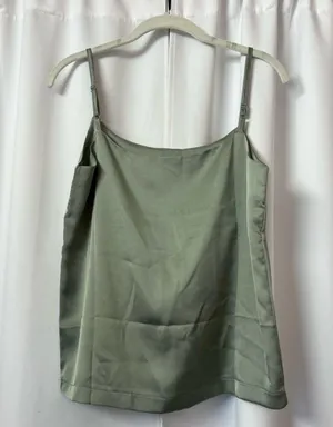 New Kawaii Green Satin Sleeveless Business Casual Minimalist Cami Tank Top thumbnail 2