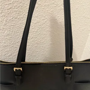 MICHAEL KORS Jet Set East West Top Zip Tote Bag Saffiano Leather Black thumbnail 8