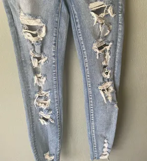 American Eagle Ripped Jeans thumbnail 5