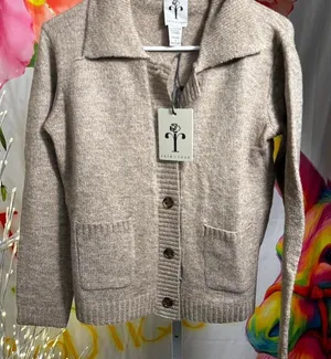 S66. Rain + Rose grey cardigan with pockets and buttons thumbnail 1