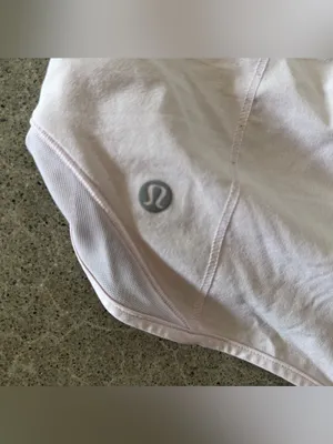 lululemon athletica Light Pink Hotty Hot Shorts thumbnail 3