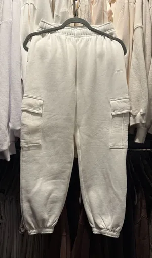 Aritzia Mega Cargo Sweatpants thumbnail 1