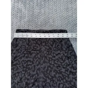 Lululemon Women's Aligh High Rise Jog Stretch‎ pants Color Black Gray Size 6 thumbnail 6