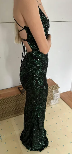 Windsor Prom Dress thumbnail 5