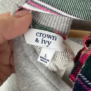 Crown & Ivy Gray Plaid Bow Tie Back Sweatshirt Large Cozy Fall‎ Holiday Pullover thumbnail 4