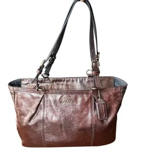 Coach Tote Bag Womens Large Bronze Metallic Leather Zip Shoulder Purse Charm thumbnail 12