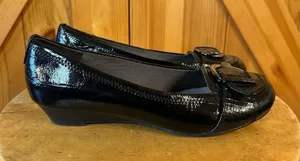 Life Stride Margot Women's Shoes Size 6.5M Black Buckled Slip On thumbnail 1