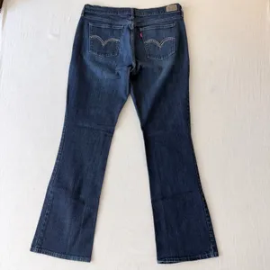 Levi's‎ 515 Boot Cut Jeans Women's 14 L/G 34x32 Studded Dark Wash Stretch thumbnail 2