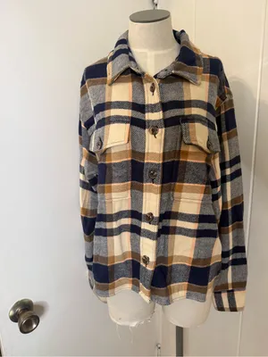 Sanctuary Plaid Jean Shacket in Navy, Tan and Cream Sz L thumbnail 2