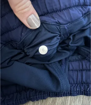 Lululemon Shorts 2.5" thumbnail 4