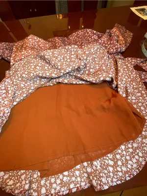ASTR The Label Lainie Dress Floral Cutout Midi Sz S Puff Sleeve Lavender Brown thumbnail 12