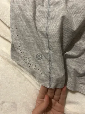 Lululemon Shorts Hotty Hot 2.5" thumbnail 3