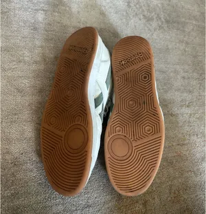 Men’s Reebok Sneakers thumbnail 4