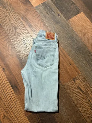 Levi’s Straight Leg Jeans Women’s thumbnail 2