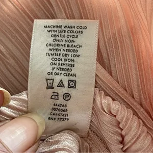 ANN TAYLOR | Baby Pink Crinkle Lettuce Hem Satin Blouse Sz M thumbnail 8