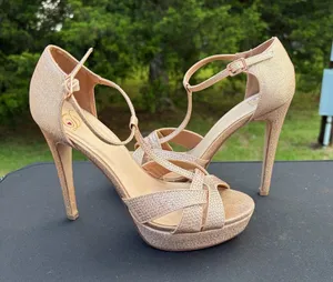 Heart in D rose Gold Glitter T Strap platform heels Sz 8.5 party holiday dance thumbnail 1