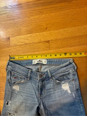 Hollister Distressed Light Wash Denim Jeans Blue Women's 0S 24x29 thumbnail 11