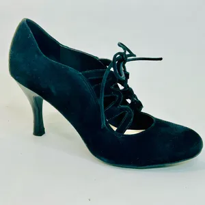 Franco Sarto Black Suede Lace-Up Heels, Round Toe, 3” Heels, size 8 thumbnail 4