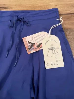 NWT! Blogilates Target X Popflex Viral Women’s Trailblaze Slit Skort Blue XS thumbnail 6