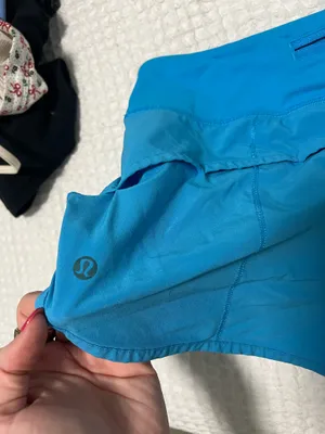 Lululemon shorts thumbnail 3