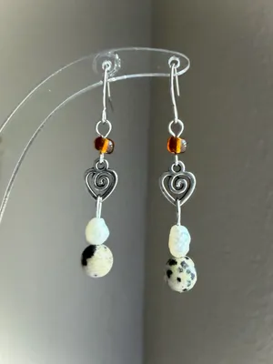 Handmade boho vintage aesthetic fairy style freshwater pearl & Dalmatian jasper stone unique dangle earrings🍃🌀 thumbnail 4