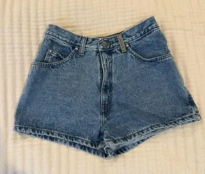Levi’s Vintage 80’s 900 series size 11 denim jean shorts thumbnail 9