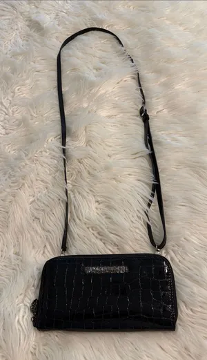 Brighton Black Croc-Embossed Crossbody /Wallet excellent condition see photos thumbnail 1
