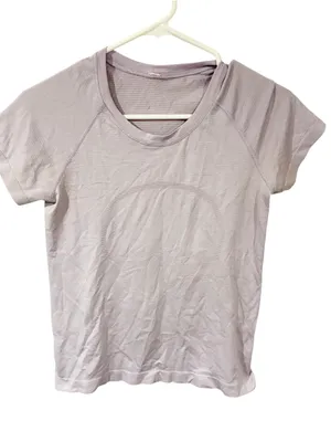 Lululemon Swiftly Tech Short Sleeve Crew Silver Lilac Silver Lilac Size 6 thumbnail 1