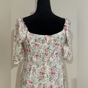 EUC Women's White and Pink Bohemian Floral Print Puff Sleeve Dress Size Medium thumbnail 6
